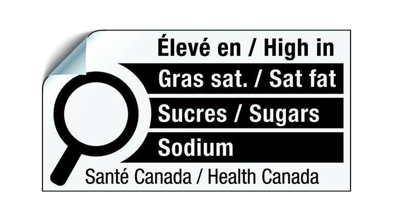 Étiquette élevé en gras, sucre, sodium